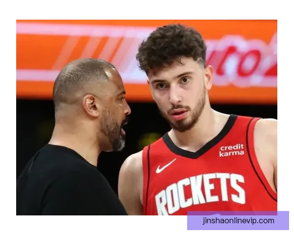 乌度卡透露范弗利特尚未参加对抗训练复出仍遥遥无期